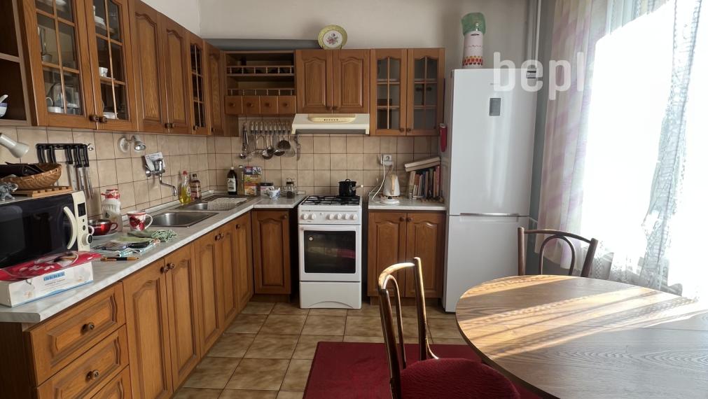 Na predaj priestranný 3-izbový byt vo Vrútkach