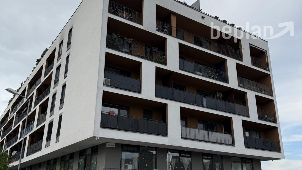 Na prenájom moderný 2-izbový byt v Slnečniciach