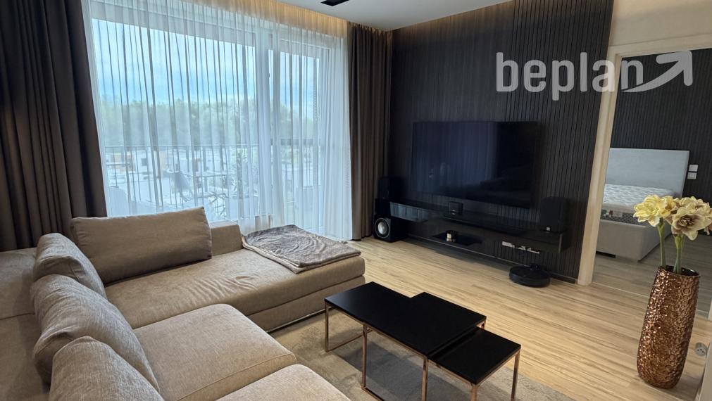 Na prenájom moderný 2-izbový byt v Slnečniciach