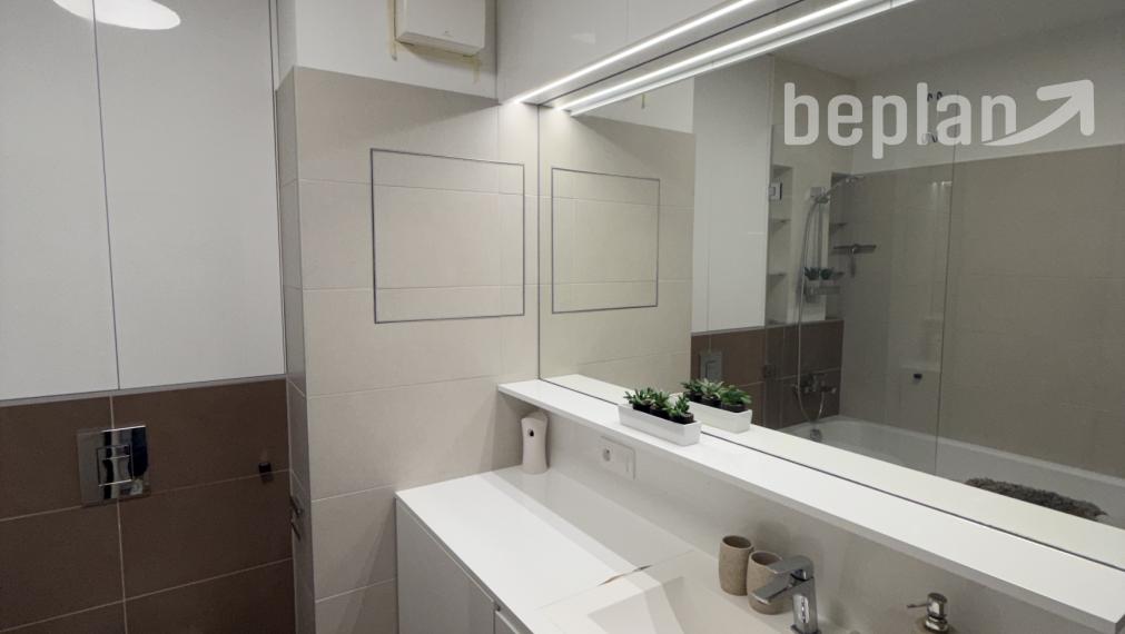 Na prenájom moderný 2-izbový byt v Slnečniciach