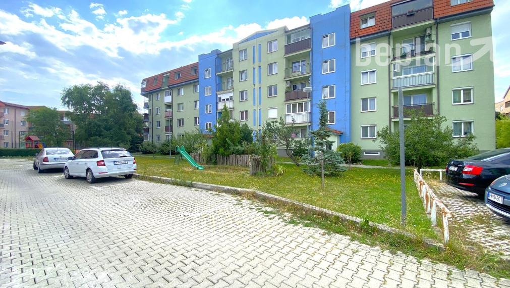 Priestranný 4-izbový byt znížená cena z 249.900€ na 229.900€