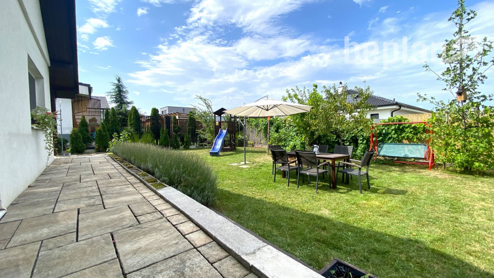 4-izbový rodinný dom v obci Šenkvice