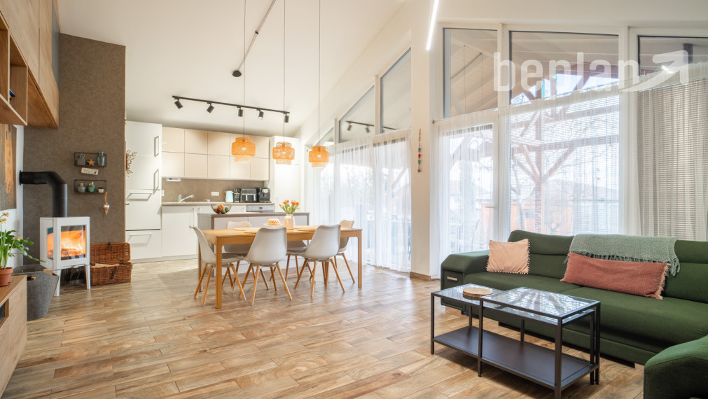 Na predaj 4-izbový rodinný dom s terasou v Novom Martine