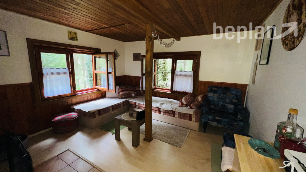 Na predaj útulná rekreačná chata v obci Dubové