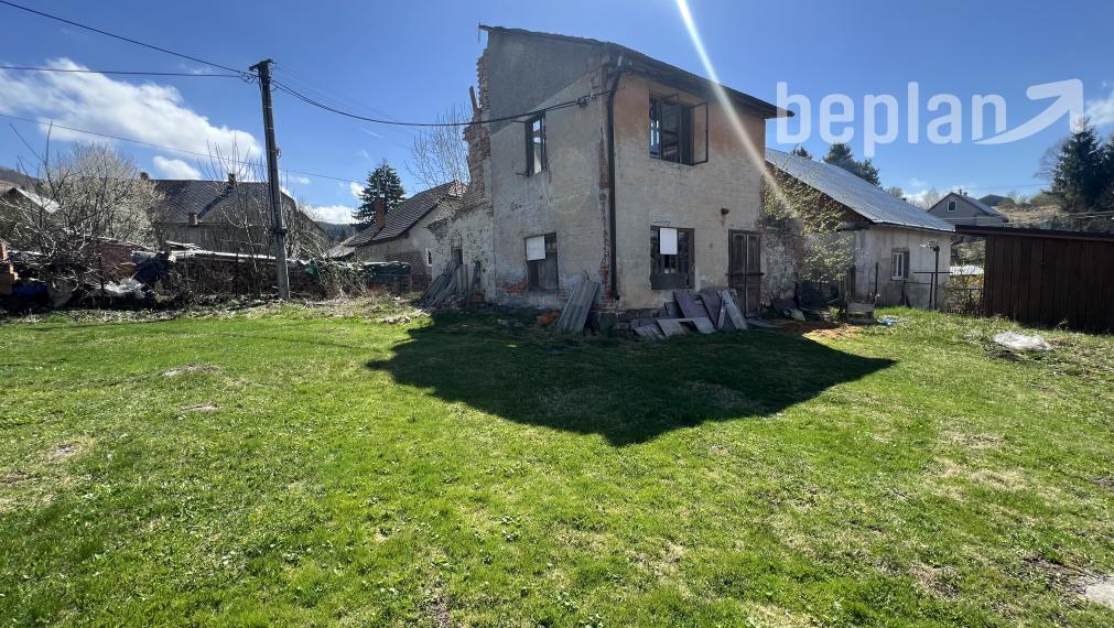 Na predaj slnečný stavebný pozemok v obci Horná Štubňa