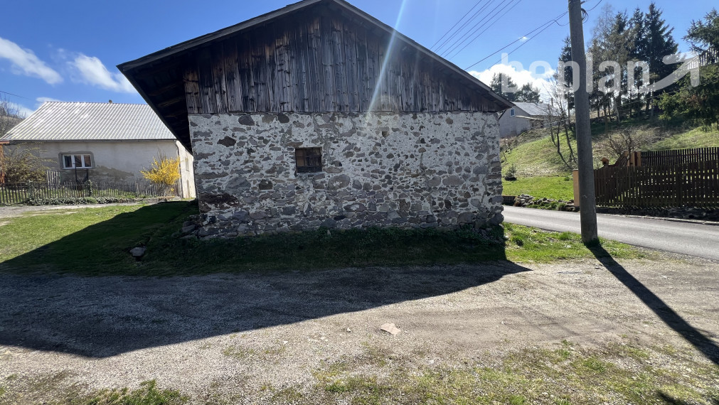 Na predaj pozemok v obci Horná Štubňa