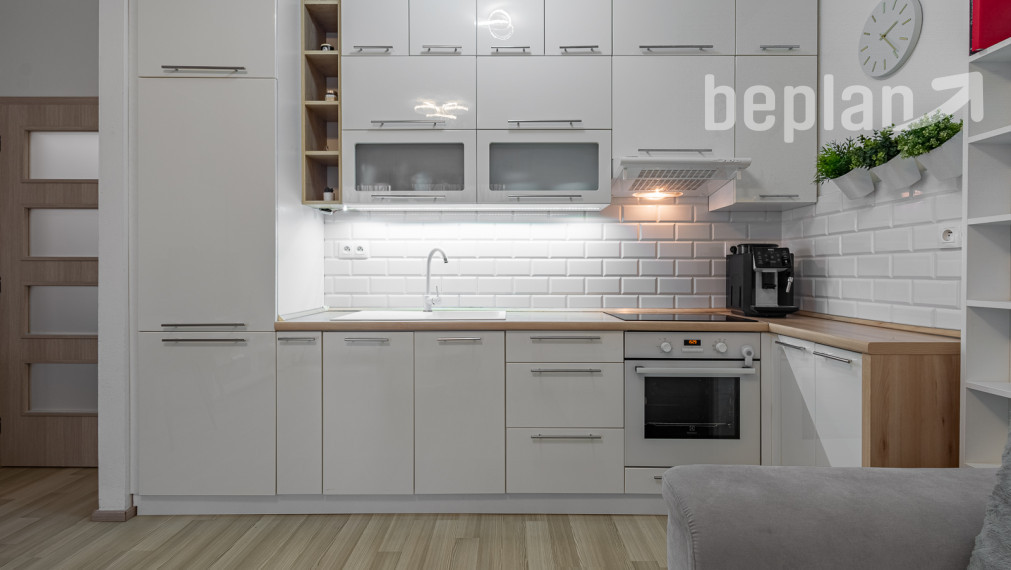 Na predaj 2-izbový byt s predzáhradkou v Dunajskej Lužnej