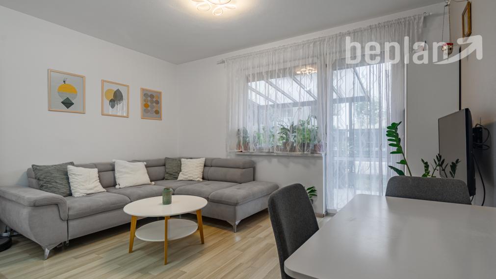 Na predaj 2-izbový byt s predzáhradkou v Dunajskej Lužnej