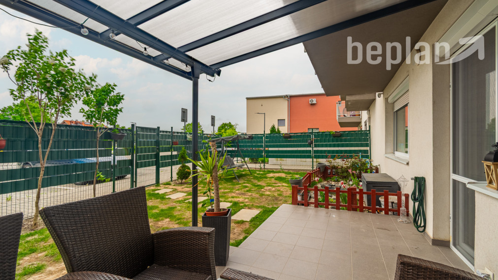 Na predaj 2-izbový byt s predzáhradkou v Dunajskej Lužnej