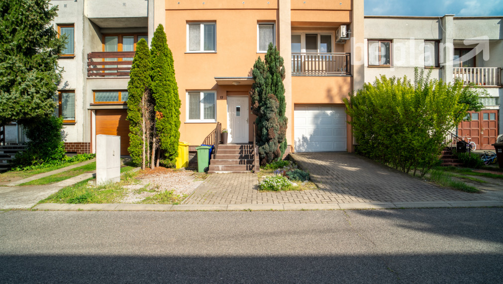 Na predaj 4-izbový rodinný dom v blízkosti centra Malaciek