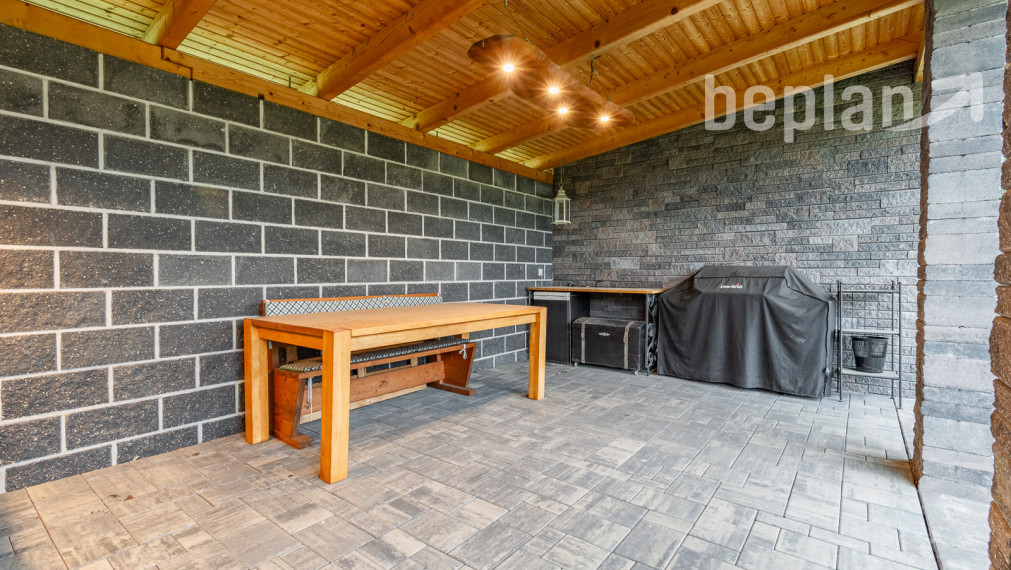 REZERVOVANÉ: Na predaj moderný 5-izbový rodinný dom v Beladiciach