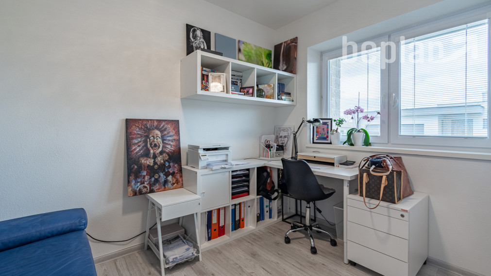 REZERVOVANÉ: Na predaj moderný 5-izbový rodinný dom v Beladiciach