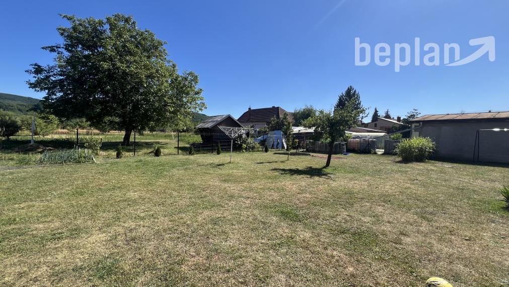 Na predaj 4-izbový rodinný dom v Sučanoch