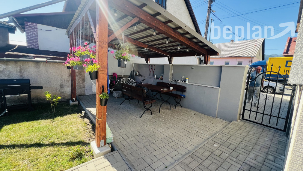 Na predaj 4-izbový rodinný dom v Sučanoch