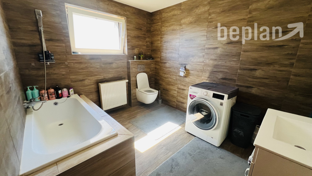 Na predaj 4-izbový rodinný dom v Sučanoch