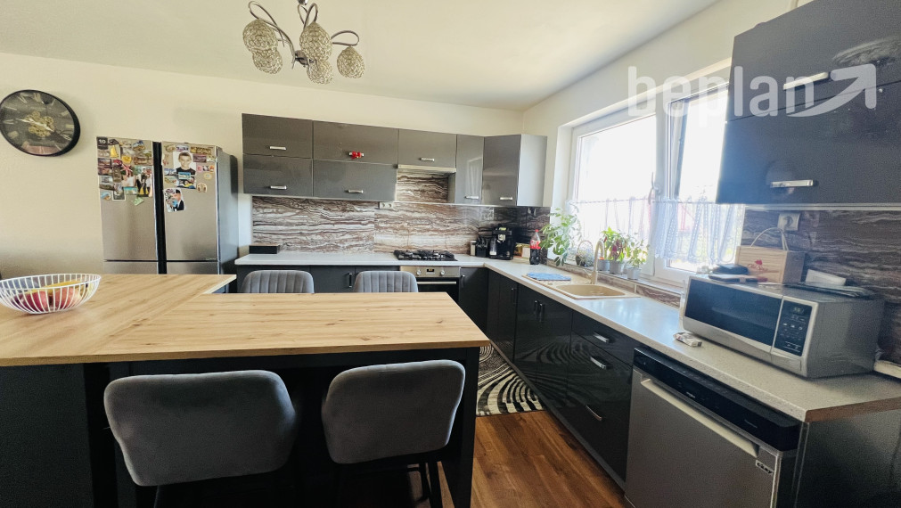 Na predaj 4-izbový rodinný dom v Sučanoch