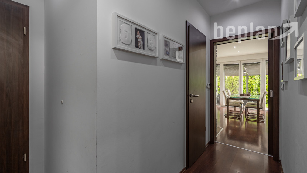 Na predaj 4-izbový rodinný dom s terasou v lokalite Tri vody - Malinovo