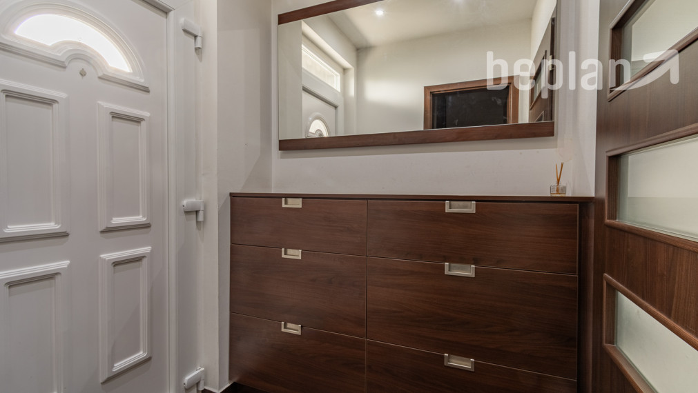 Na predaj 4-izbový rodinný dom s terasou v lokalite Tri vody - Malinovo