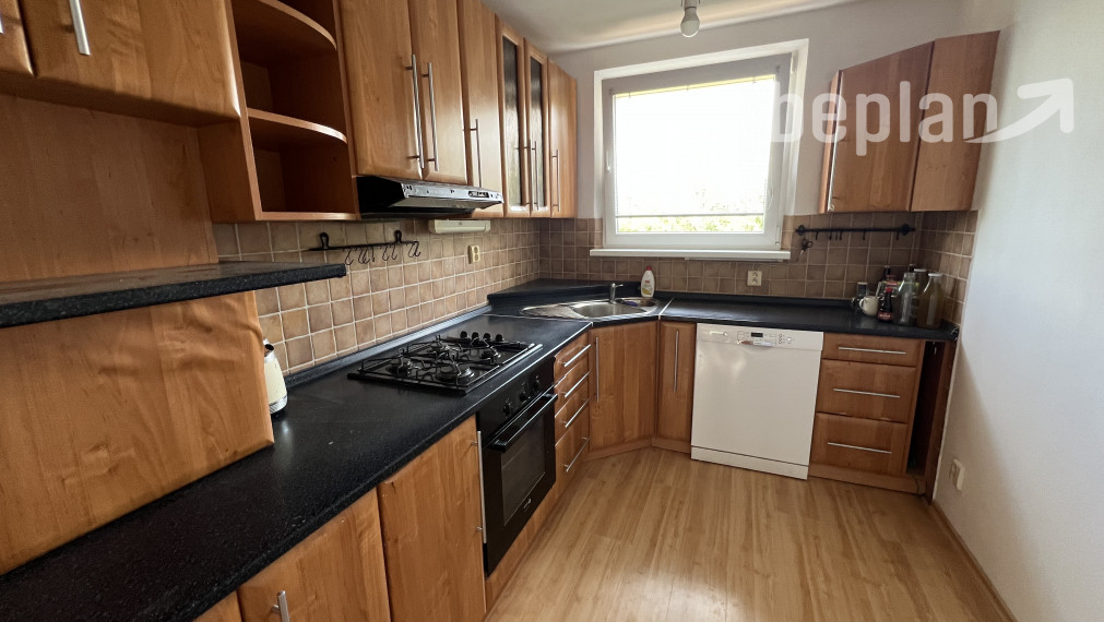 Na predaj 3-izbový byt v lokalite Ľadoveň