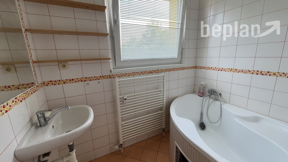 Na predaj 3-izbový byt v lokalite Ľadoveň