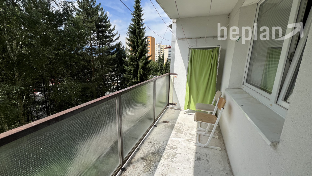 Na predaj 3-izbový byt v lokalite Ľadoveň