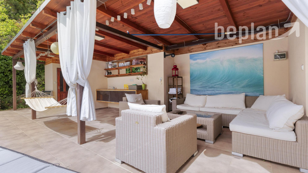 Na predaj jedinečná vila s výhľadom na Dunaj