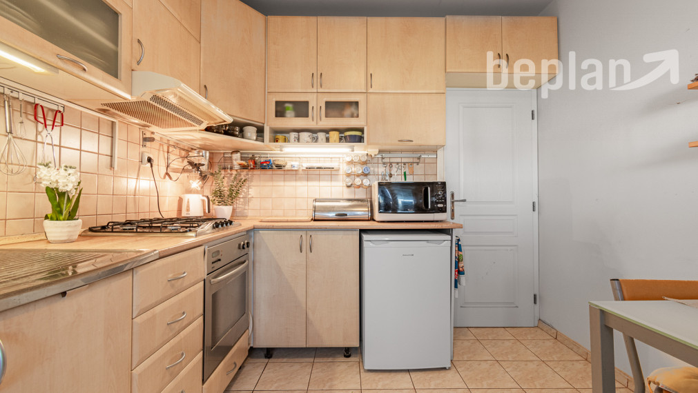 Na predaj priestranný 4-izbový byt na Bzovíckej v Petržalke