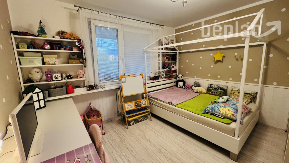 Na predaj priestranný 3-izbový byt - Vrútky