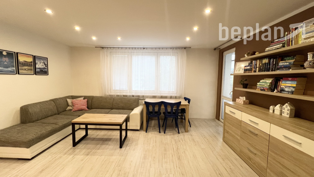 Na predaj priestranný 3-izbový byt - Vrútky