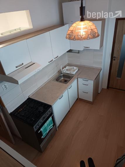 Na prenájom priestranný 3-izbový byt vo Vrútkach