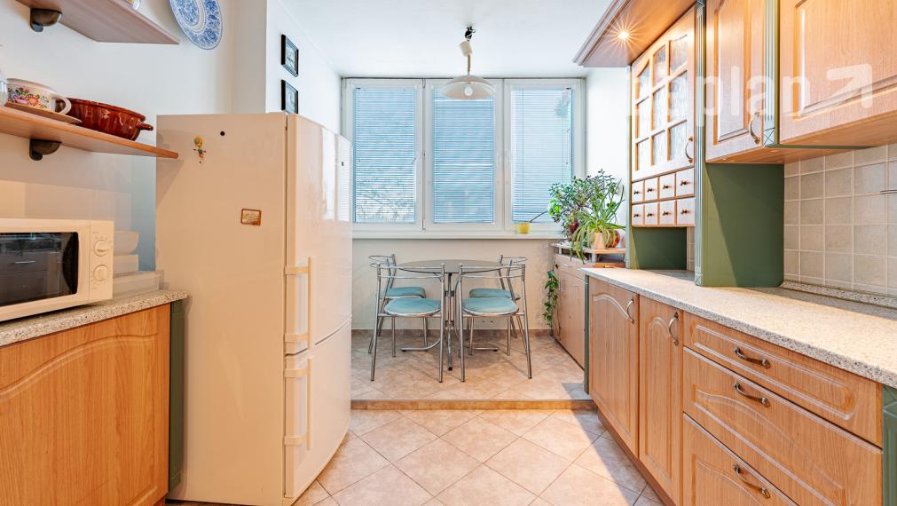 Na predaj prakticky dispozične riešený 3-izbový byt v Bratislave