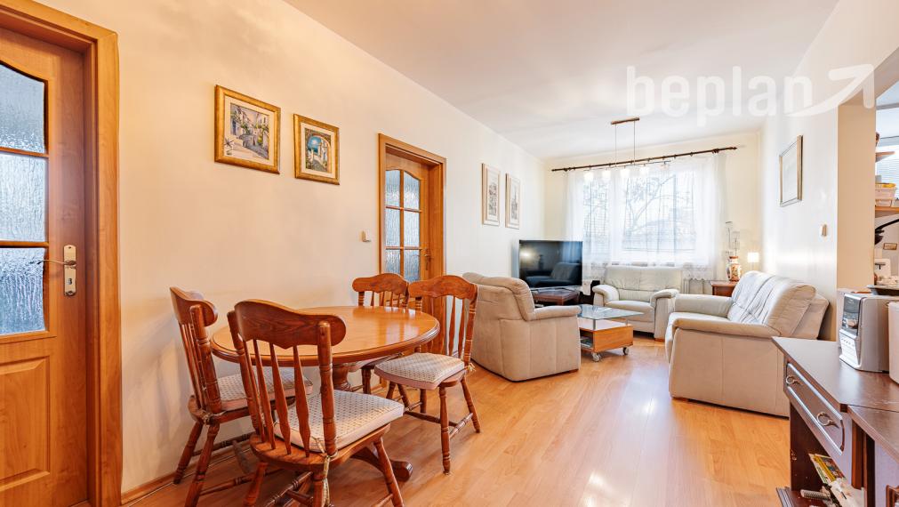 Na predaj prakticky dispozične riešený 3-izbový byt v Bratislave