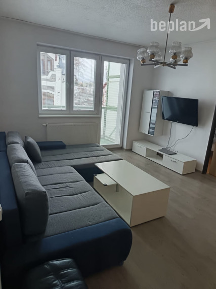 Na prenájom priestranný 3-izbový byt vo Vrútkach