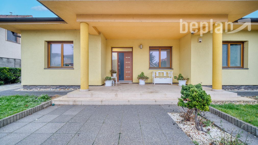 Na predaj kompletne zariadený rodinný dom vo Veľkom Bieli