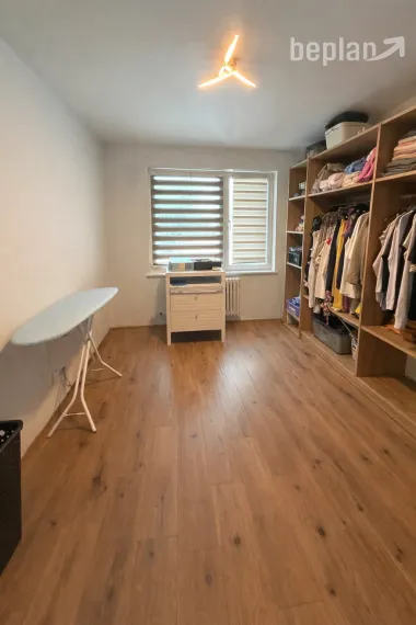 Na predaj priestranný 4-izbový byt v Martine - Priekopa