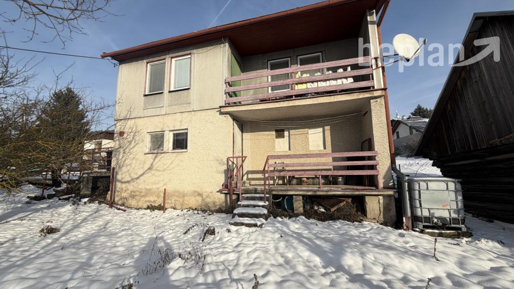 Na predaj rodinný dom v obci Valča