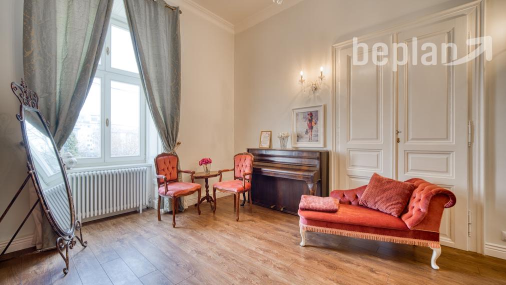 Na prenájom exkluzívny 3-izbový byt v Starom Meste