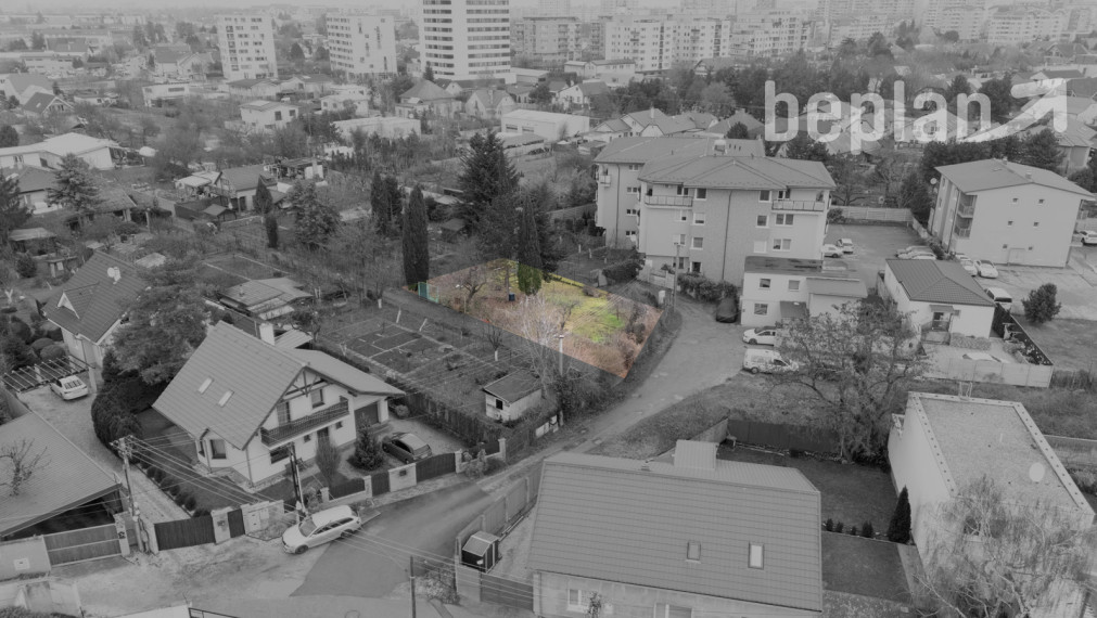 Na predaj pozemok v Bratislave s potenciálom výstavby a celoročného bývania