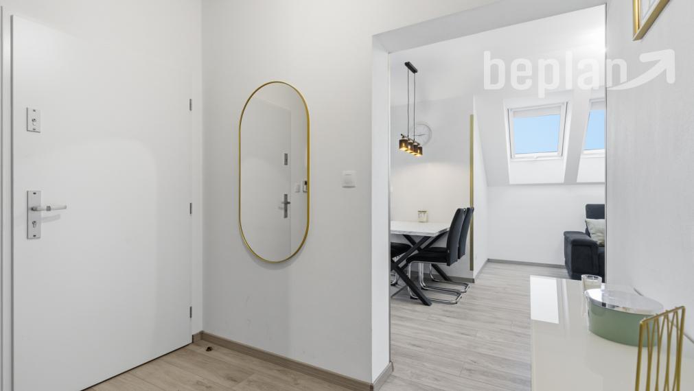 Na predaj veľkorysý 4-izbový byt s parkovacím miestom a garážou v Malinove