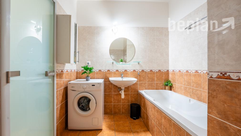 Na predaj 1-izbový byt na Vyšehradskej ulici v Bratislave