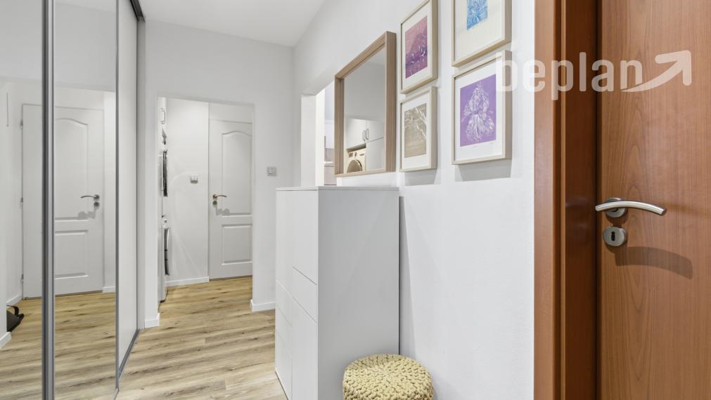 Na prenájom 2-izbový byt na Haburskej ulici v Bratislave