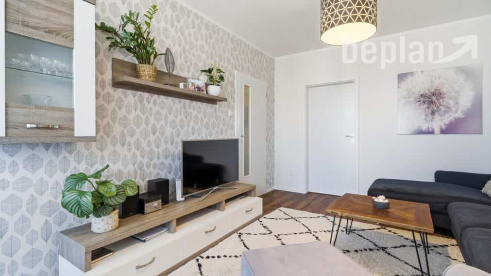 Na predaj 4-izbový byt po kompletnej rekonštrukcii v Dúbravke