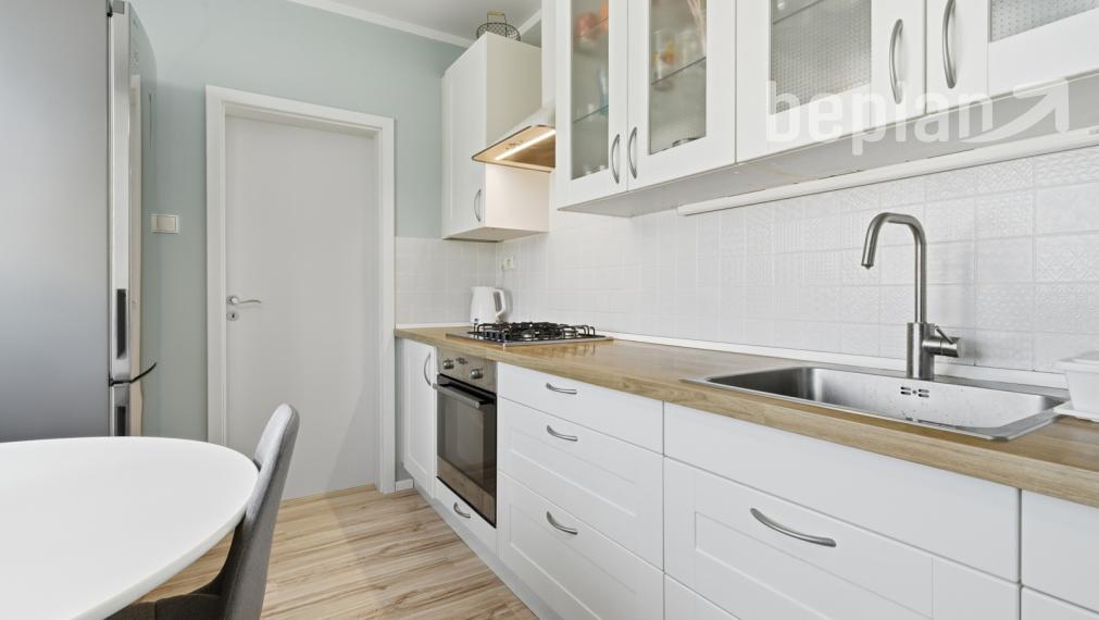 Na predaj 4-izbový byt po kompletnej rekonštrukcii v Dúbravke