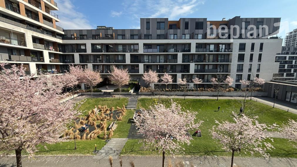 Na prenájom 1-izbový byt s balkónom v novostavbe Slnečnice