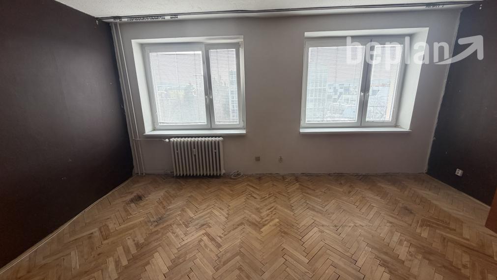 Na predaj priestranný 3-izbový byt v lokalite Martin-Sever