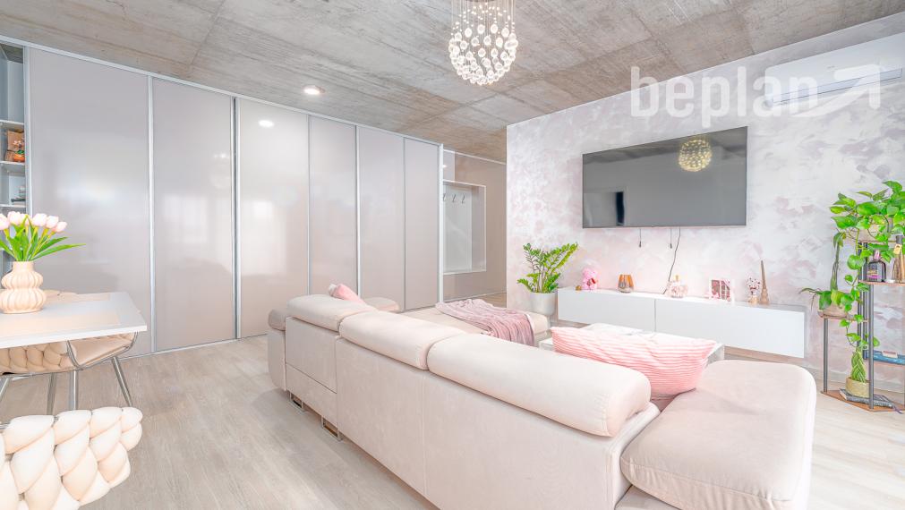 Na prenájom moderný a svetlý 2-izbový byt v Kostolišti