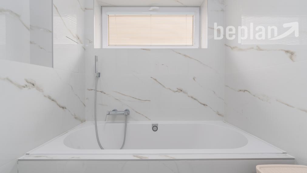 Na prenájom moderný a svetlý 2-izbový byt v Kostolišti