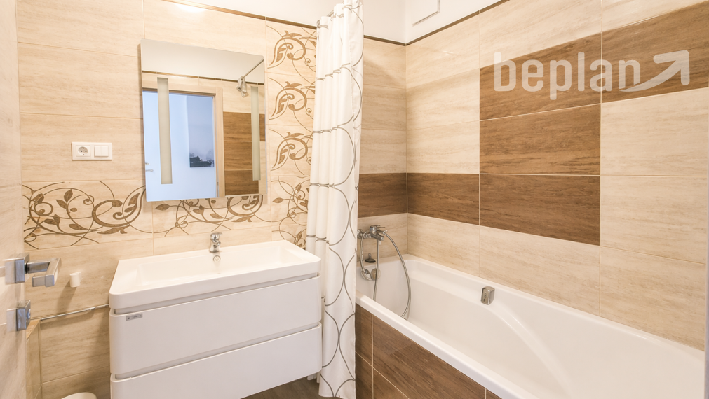 Na prenájom moderný 3-izbový byt v OC Retro