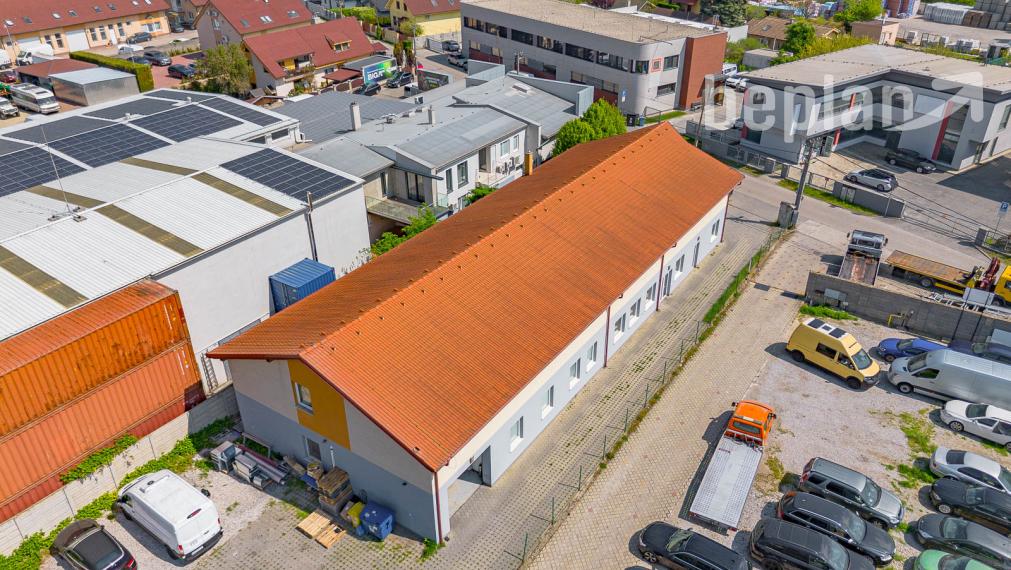 Na odstúpenie obchodný priestor v Podunajských Biskupiciach