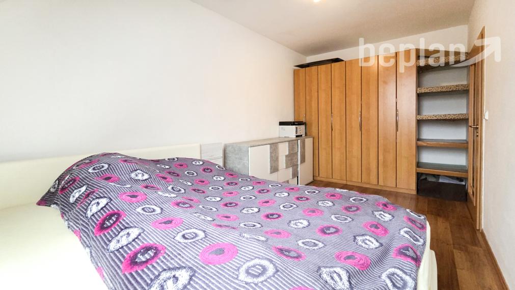Na predaj moderný 3- izbový byt v centre Martina